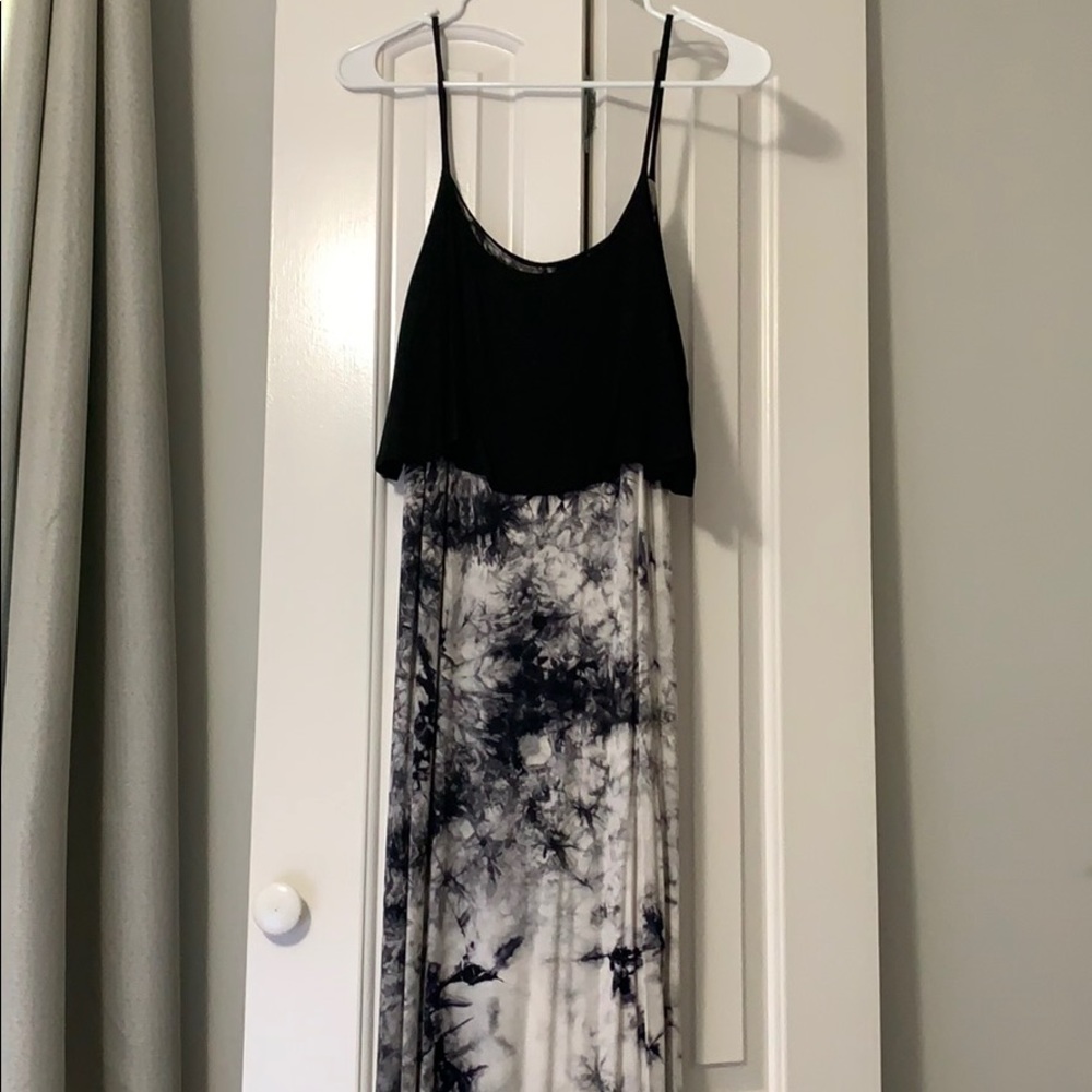 Maxi Tie-Dye Dress